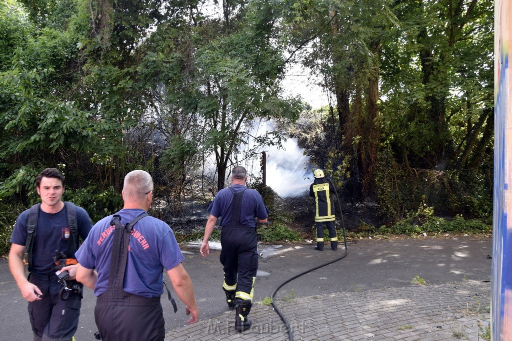 Bodenfeuer Koeln Kalk Dillenburgerstr Parkhaus P11.JPG - Miklos Laubert